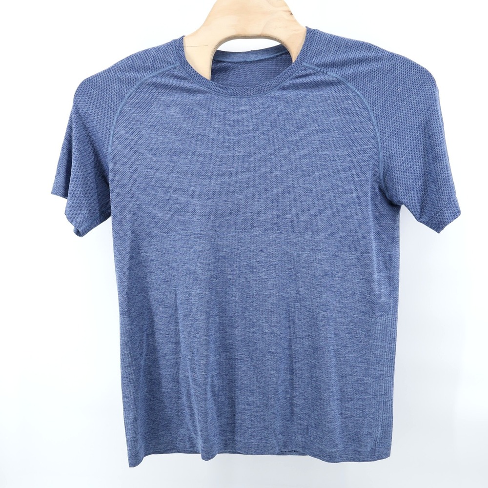 Lululemon Shirt Mens Large Blue Short Sleeve Metal Vent Tech Workout Gym Logo - Picture 2 of 6